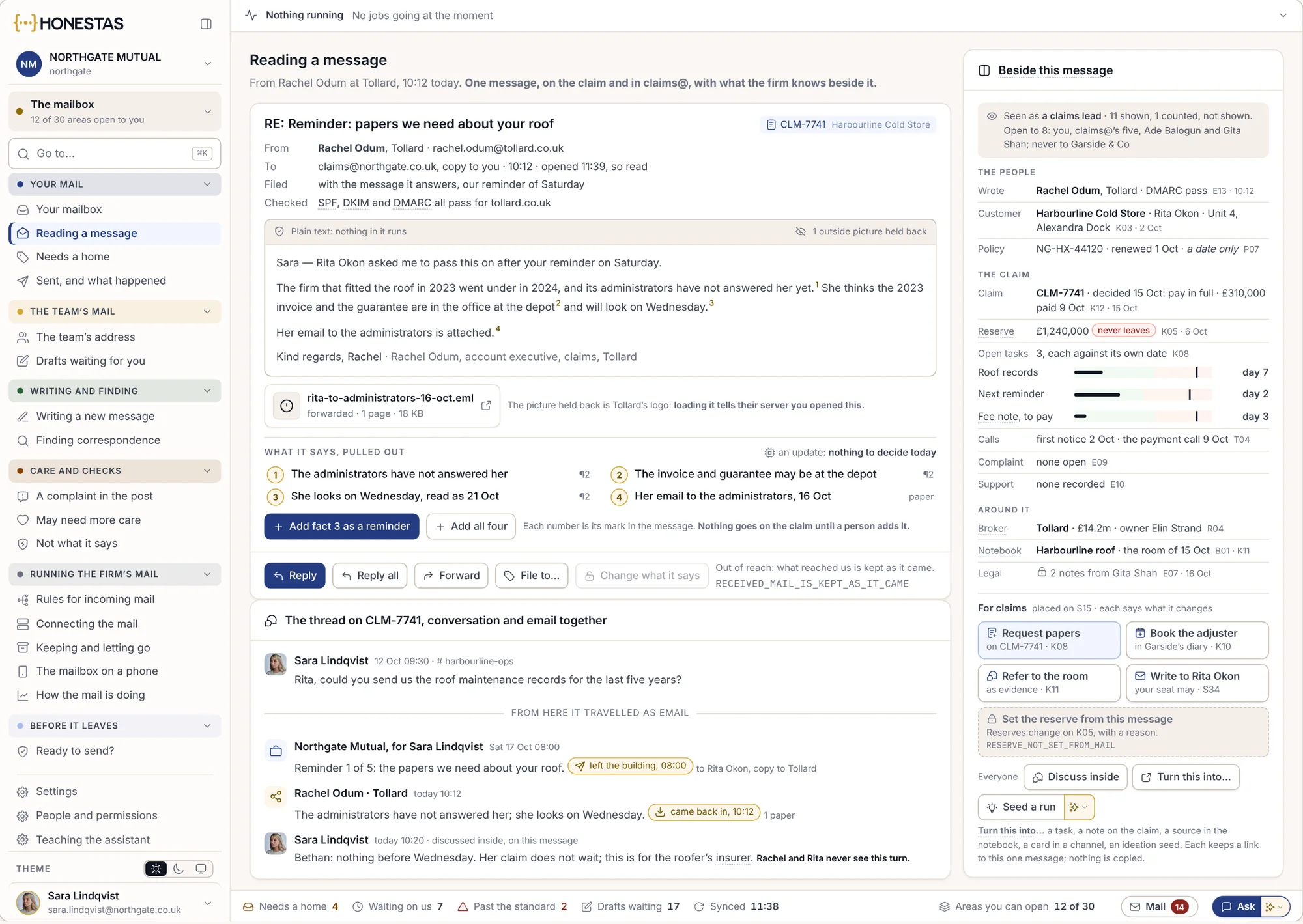 Pojedyncza wiadomość wraz z wątkiem i wszystkim, co firma wie na dany temat